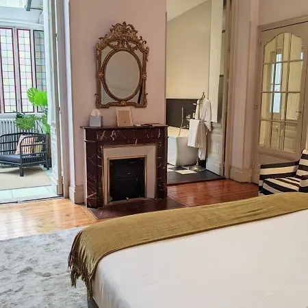 L'hotel Particulier 招待所 2*